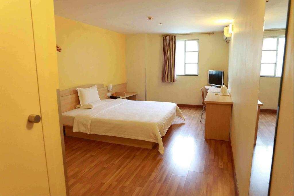 7Days Inn Guiyang Posts And Telecommunications Building ห้อง รูปภาพ