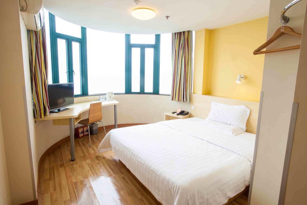 7Days Inn Guiyang Posts And Telecommunications Building ห้อง รูปภาพ