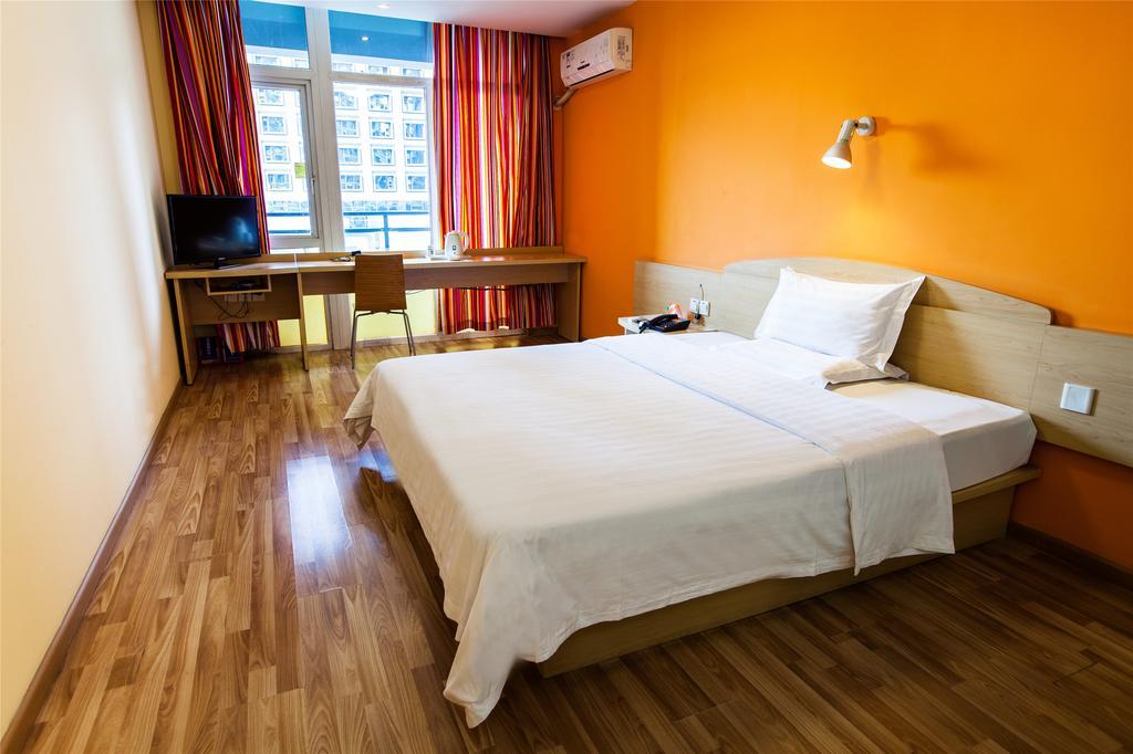 7Days Inn Guiyang Posts And Telecommunications Building ภายนอก รูปภาพ